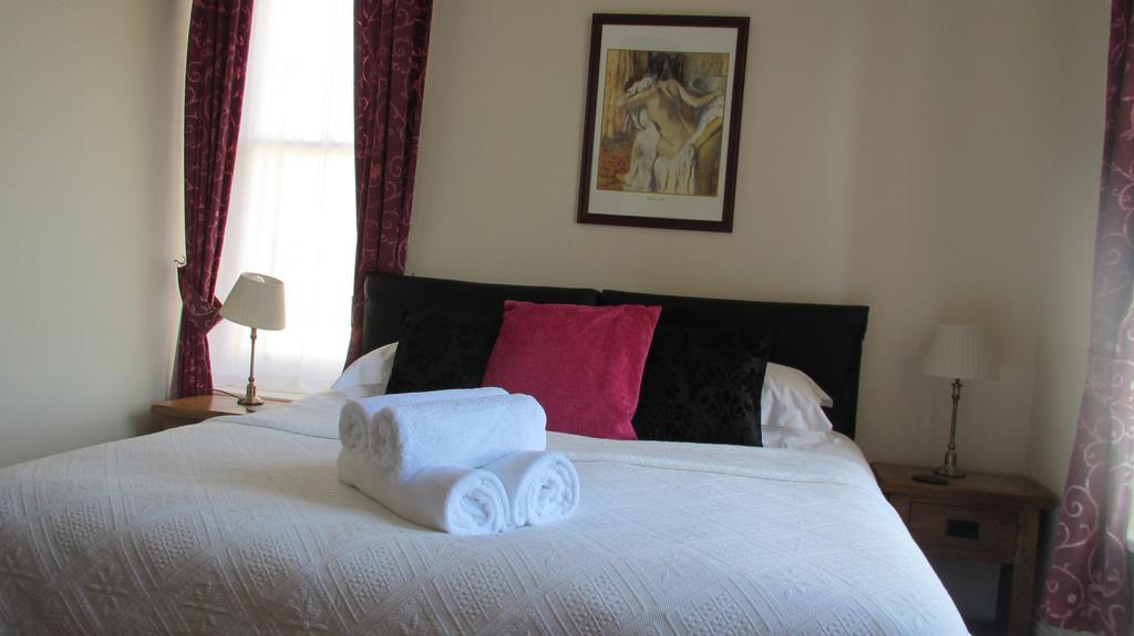 The Woodlands Hotel Ilfracombe Room photo